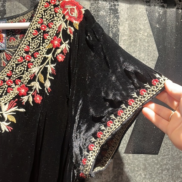 Johnny was velvet blouse - Picture 2 of 6